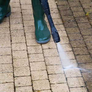 A picture of driveway cleaning - 2